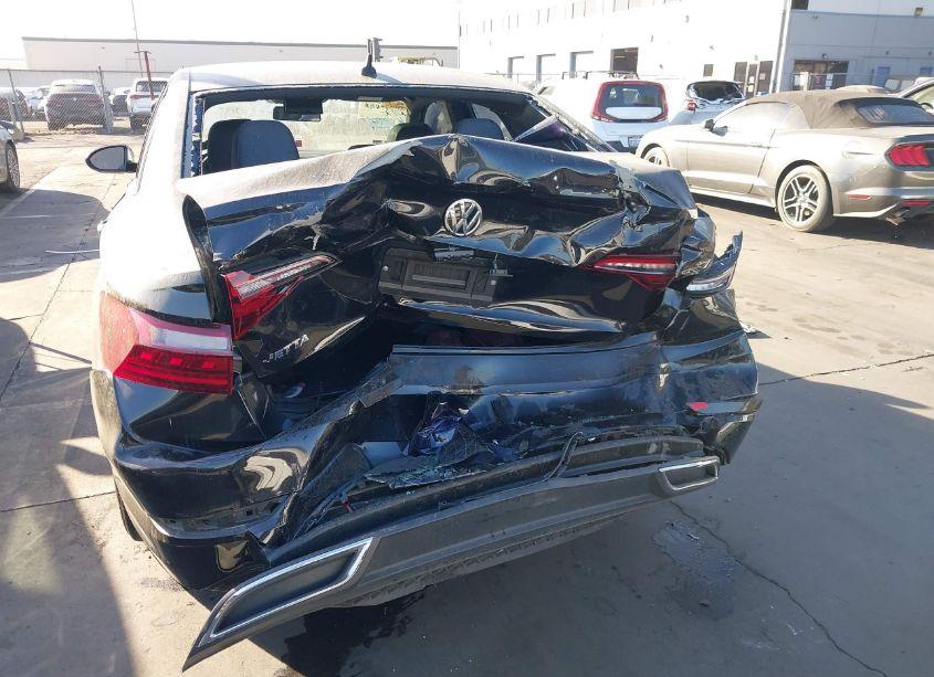 Photo 6 of 2021 Volkswagen Jetta 1.4T R-LINE/1.4T S/1.4T SE (VIN 3VWC57BU6MM004545)