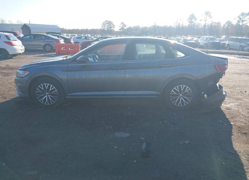 Photo 14 of 2021 Volkswagen Jetta 1.4T R-LINE/1.4T S/1.4T SE (VIN 3VWC57BU6MM037027)