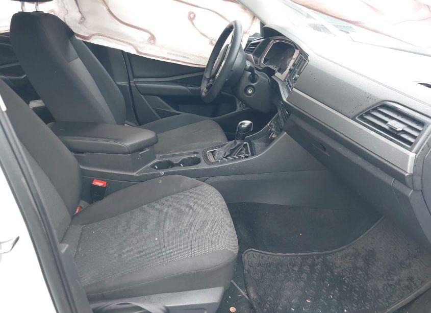 Photo 5 of 2021 Volkswagen Jetta 1.4T R-LINE/1.4T S/1.4T SE (VIN 3VWC57BU6MM099026)