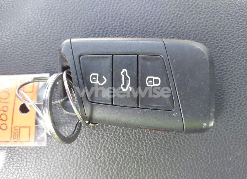 Photo 11 of 2019 Volkswagen Jetta 1.4T R-LINE/1.4T S/1.4T SE (VIN 3VWC57BU7KM048194)