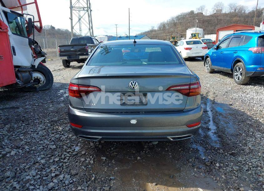 Photo 16 of 2019 Volkswagen Jetta 1.4T R-LINE/1.4T S/1.4T SE (VIN 3VWC57BU7KM048194)