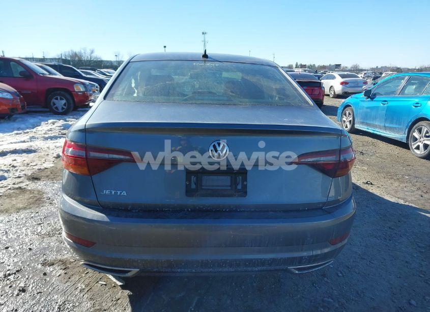 Photo 15 of 2019 Volkswagen Jetta 1.4T R-LINE/1.4T S/1.4T SE (VIN 3VWC57BU7KM061012)