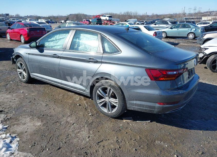 Photo 3 of 2019 Volkswagen Jetta 1.4T R-LINE/1.4T S/1.4T SE (VIN 3VWC57BU7KM061012)