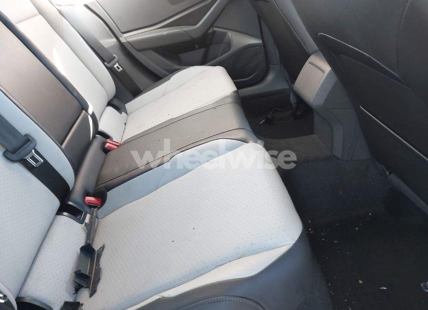 Photo 8 of 2019 Volkswagen Jetta 1.4T R-LINE/1.4T S/1.4T SE (VIN 3VWC57BU7KM061012)