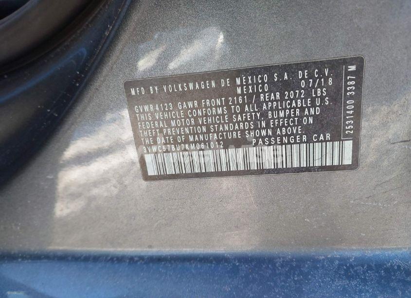 Photo 9 of 2019 Volkswagen Jetta 1.4T R-LINE/1.4T S/1.4T SE (VIN 3VWC57BU7KM061012)