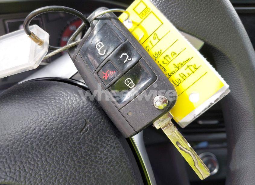 Photo 11 of 2019 Volkswagen Jetta 1.4T R-LINE/1.4T S/1.4T SE (VIN 3VWC57BU7KM143273)