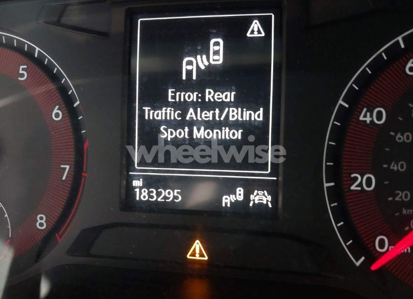 Photo 16 of 2019 Volkswagen Jetta 1.4T R-LINE/1.4T S/1.4T SE (VIN 3VWC57BU7KM143273)