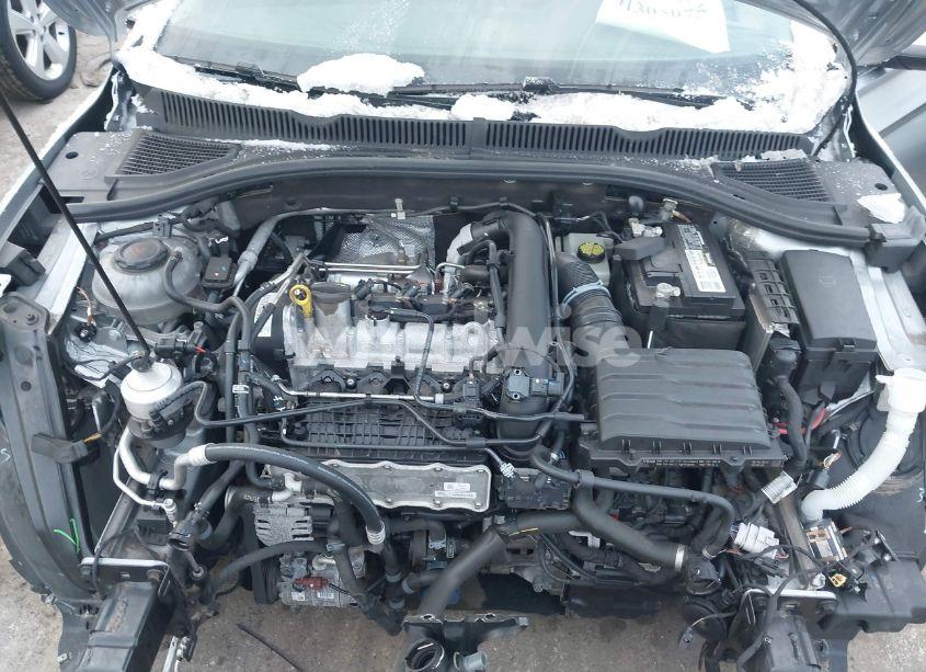 Photo 10 of 2019 Volkswagen Jetta 1.4T R-LINE/1.4T S/1.4T SE (VIN 3VWC57BU7KM184678)