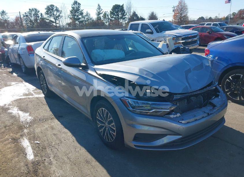 2019 Volkswagen Jetta 1.4T R-LINE/1.4T S/1.4T SE (VIN 3VWC57BU7KM191923) main photo