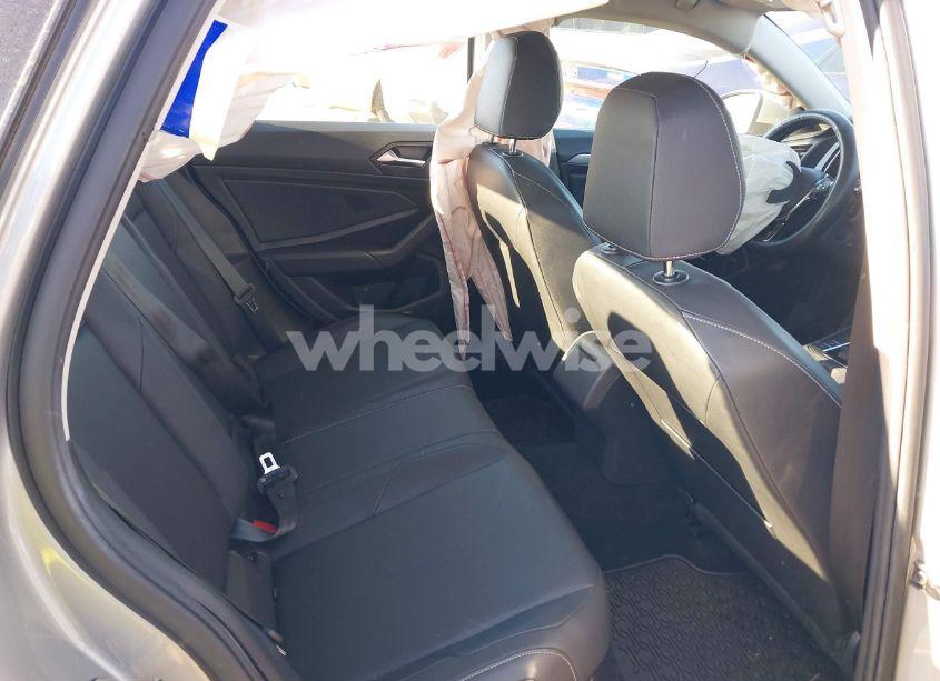 Photo 8 of 2019 Volkswagen Jetta 1.4T R-LINE/1.4T S/1.4T SE (VIN 3VWC57BU7KM191923)