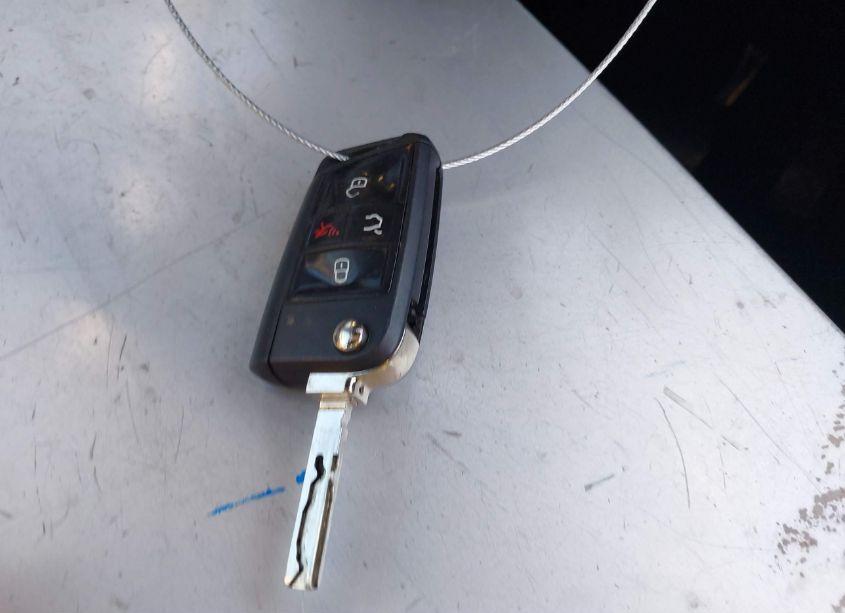 Photo 11 of 2019 Volkswagen Jetta 1.4T R-LINE/1.4T S/1.4T SE (VIN 3VWC57BU7KM218411)