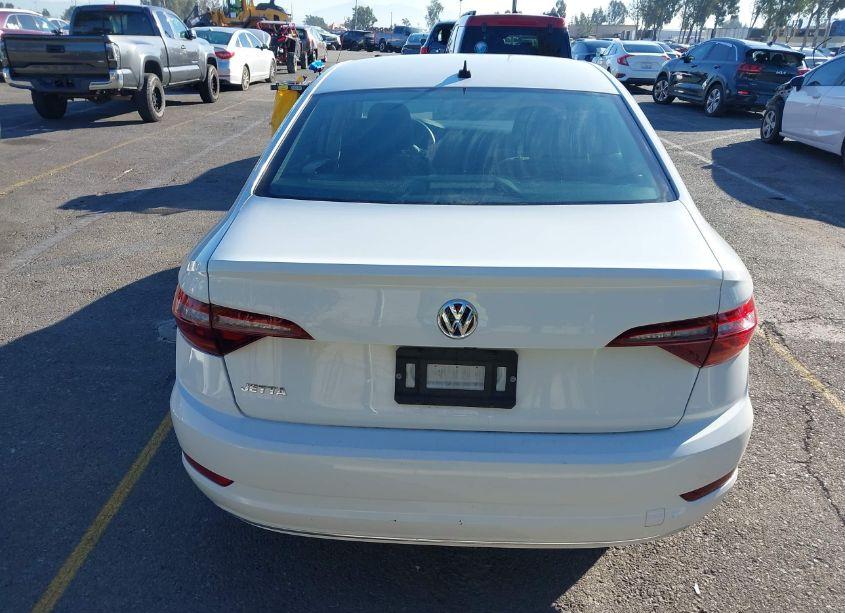 Photo 17 of 2019 Volkswagen Jetta 1.4T R-LINE/1.4T S/1.4T SE (VIN 3VWC57BU7KM218411)