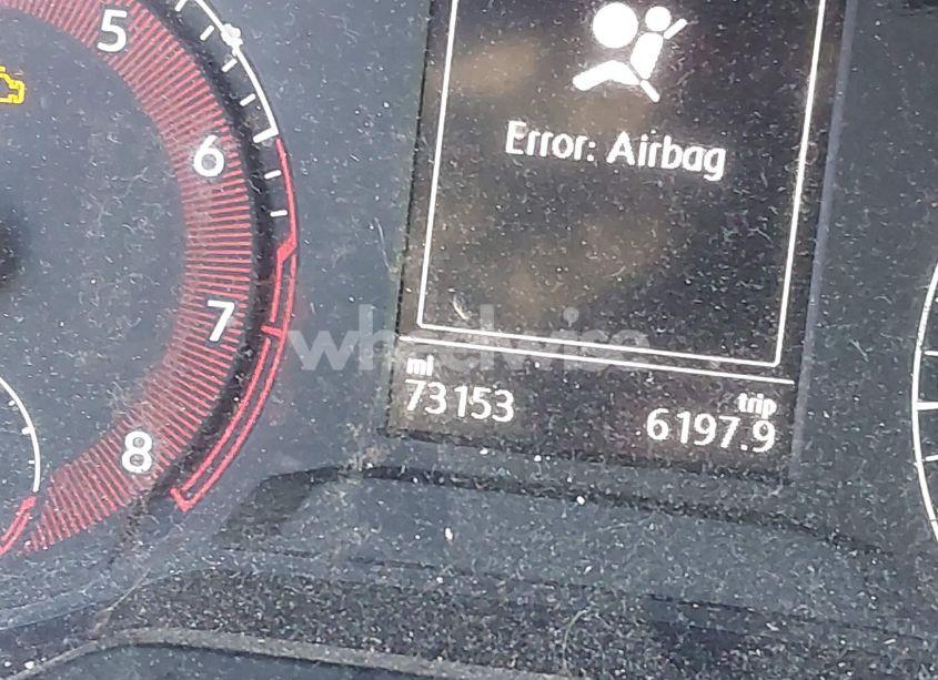 Photo 15 of 2019 Volkswagen Jetta 1.4T R-LINE/1.4T S/1.4T SE (VIN 3VWC57BU7KM231918)