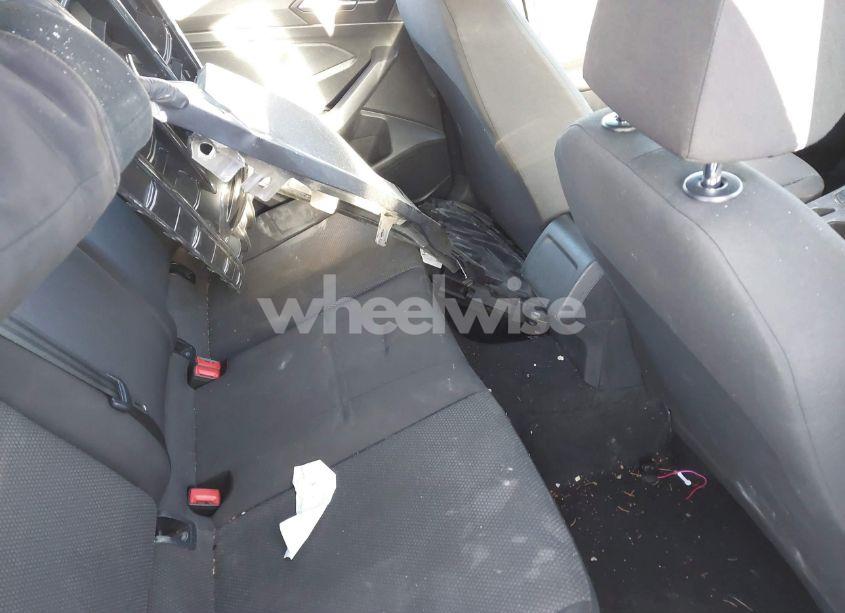 Photo 8 of 2019 Volkswagen Jetta 1.4T R-LINE/1.4T S/1.4T SE (VIN 3VWC57BU7KM231918)