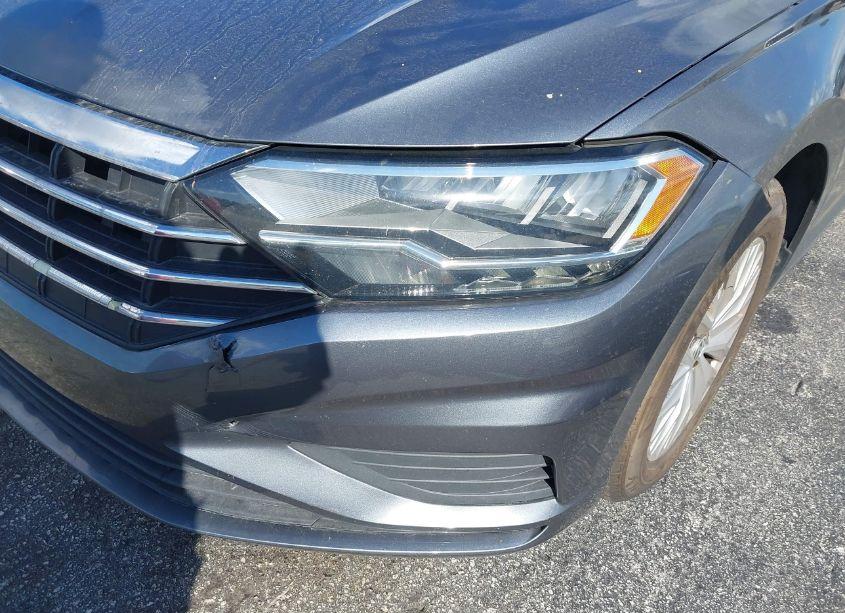 Photo 17 of 2019 Volkswagen Jetta 1.4T R-LINE/1.4T S/1.4T SE (VIN 3VWC57BU7KM233510)