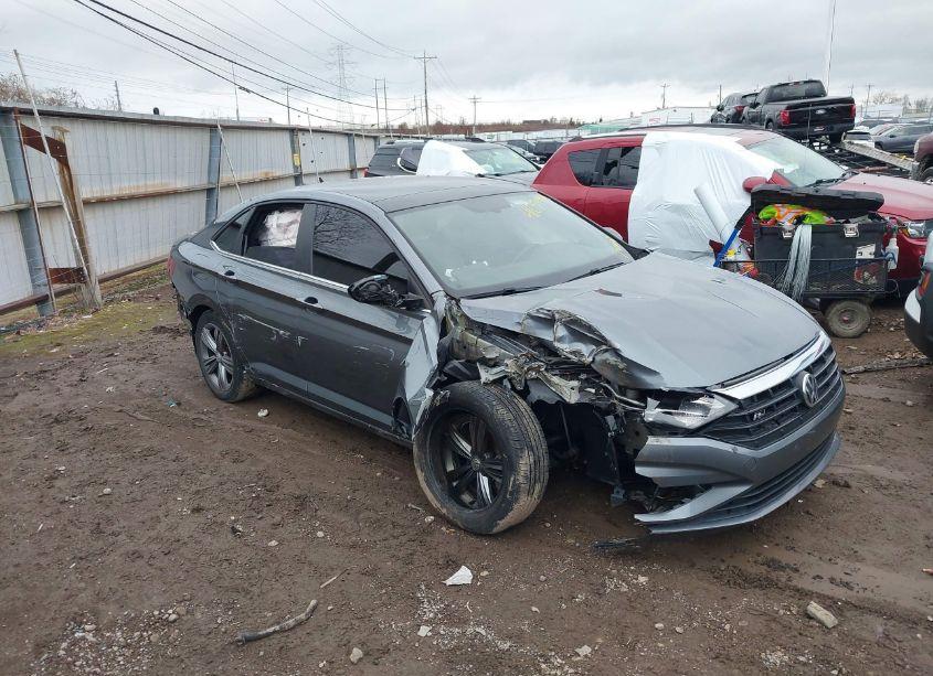 2019 Volkswagen Jetta 1.4T R-LINE/1.4T S/1.4T SE (VIN 3VWC57BU7KM250579) main photo