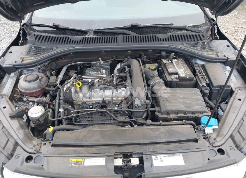 Photo 10 of 2019 Volkswagen Jetta 1.4T R-LINE/1.4T S/1.4T SE (VIN 3VWC57BU7KM254812)
