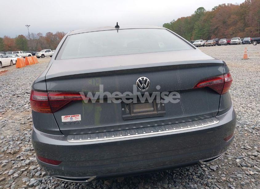 Photo 16 of 2019 Volkswagen Jetta 1.4T R-LINE/1.4T S/1.4T SE (VIN 3VWC57BU7KM254812)