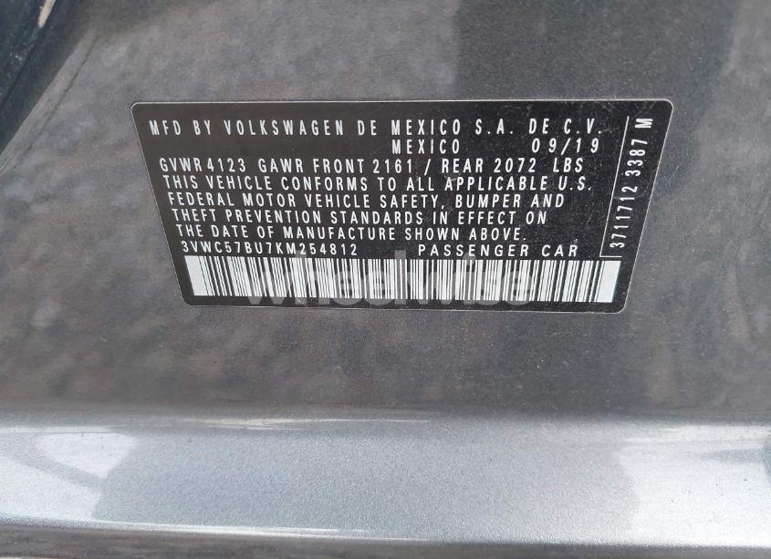 Photo 9 of 2019 Volkswagen Jetta 1.4T R-LINE/1.4T S/1.4T SE (VIN 3VWC57BU7KM254812)