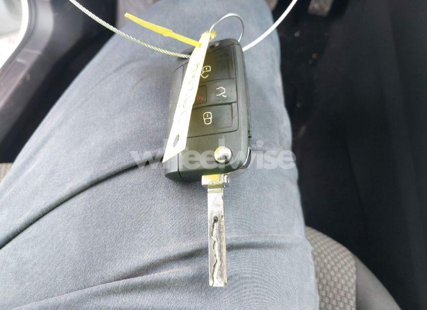 Photo 11 of 2021 Volkswagen Jetta 1.4T R-LINE/1.4T S/1.4T SE (VIN 3VWC57BU7MM098161)