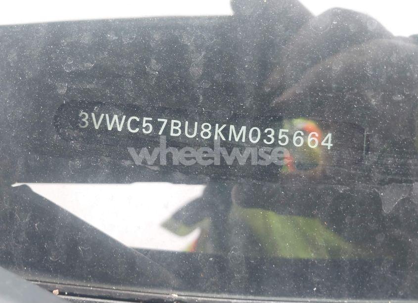 Photo 17 of 2019 Volkswagen Jetta 1.4T R-LINE/1.4T S/1.4T SE (VIN 3VWC57BU8KM035664)