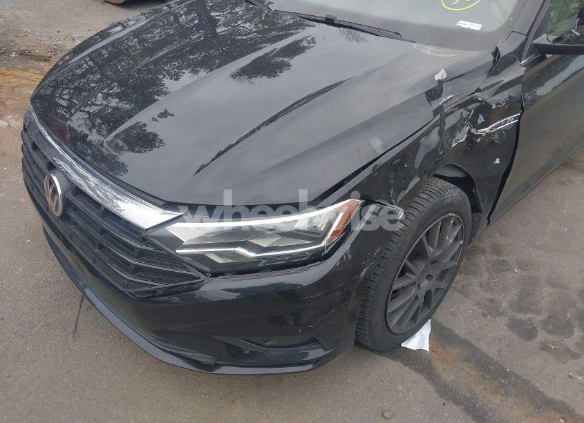 Photo 6 of 2019 Volkswagen Jetta 1.4T R-LINE/1.4T S/1.4T SE (VIN 3VWC57BU8KM035664)