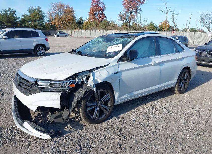 Photo 2 of 2019 Volkswagen Jetta 1.4T R-LINE/1.4T S/1.4T SE (VIN 3VWC57BU8KM039102)