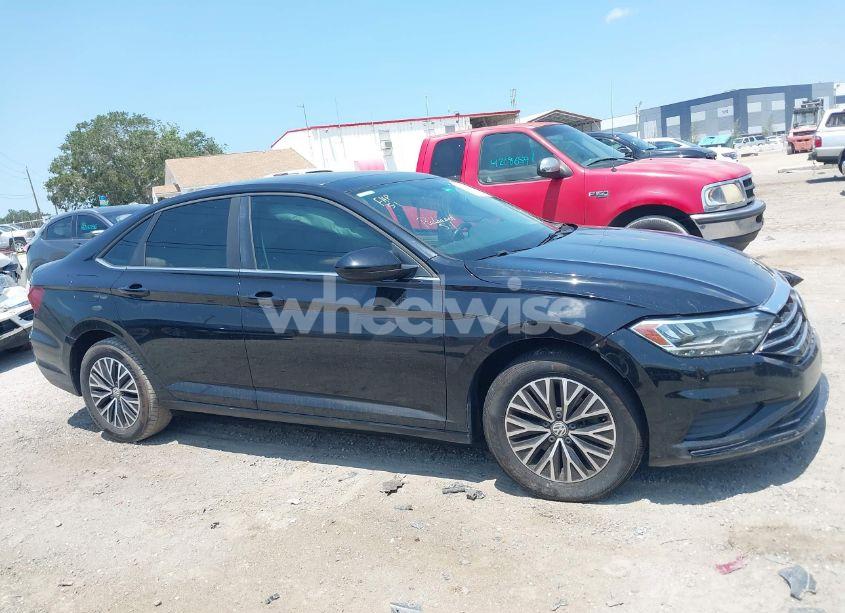 Photo 13 of 2019 Volkswagen Jetta 1.4T R-LINE/1.4T S/1.4T SE (VIN 3VWC57BU8KM045112)