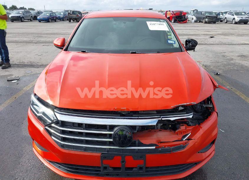 Photo 12 of 2019 Volkswagen Jetta 1.4T R-LINE/1.4T S/1.4T SE (VIN 3VWC57BU8KM104708)