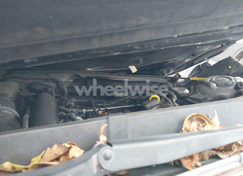 Photo 10 of 2019 Volkswagen Jetta 1.4T R-LINE/1.4T S/1.4T SE (VIN 3VWC57BU8KM140589)