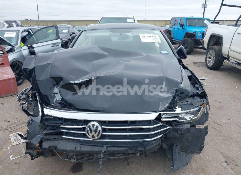 Photo 13 of 2019 Volkswagen Jetta 1.4T R-LINE/1.4T S/1.4T SE (VIN 3VWC57BU8KM140589)