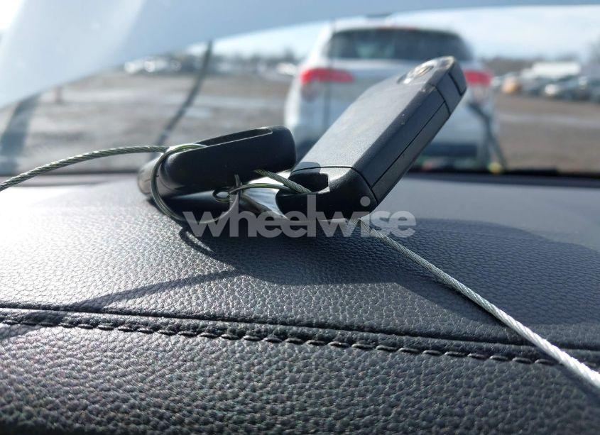 Photo 11 of 2019 Volkswagen Jetta 1.4T R-LINE/1.4T S/1.4T SE (VIN 3VWC57BU8KM148658)