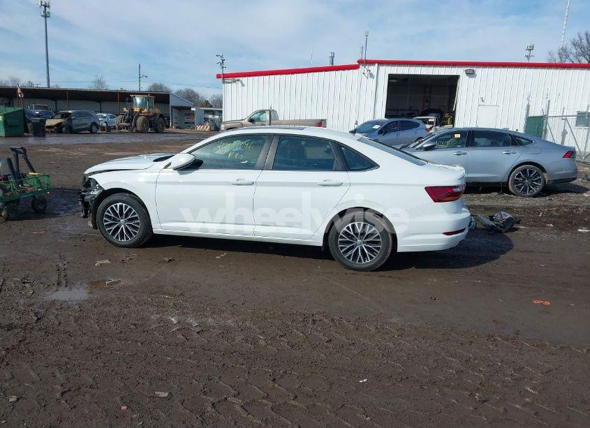Photo 15 of 2019 Volkswagen Jetta 1.4T R-LINE/1.4T S/1.4T SE (VIN 3VWC57BU8KM148658)
