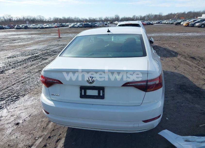 Photo 17 of 2019 Volkswagen Jetta 1.4T R-LINE/1.4T S/1.4T SE (VIN 3VWC57BU8KM148658)