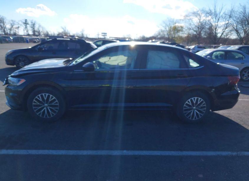 Photo 14 of 2019 Volkswagen Jetta 1.4T R-LINE/1.4T S/1.4T SE (VIN 3VWC57BU8KM192837)