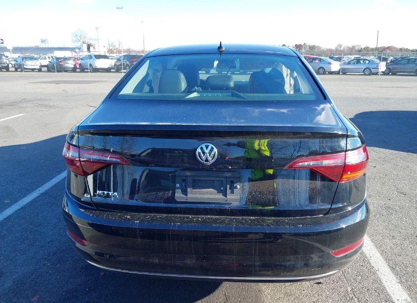 Photo 16 of 2019 Volkswagen Jetta 1.4T R-LINE/1.4T S/1.4T SE (VIN 3VWC57BU8KM192837)