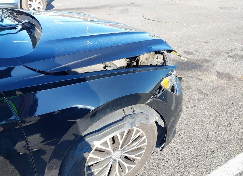 Photo 6 of 2019 Volkswagen Jetta 1.4T R-LINE/1.4T S/1.4T SE (VIN 3VWC57BU8KM192837)