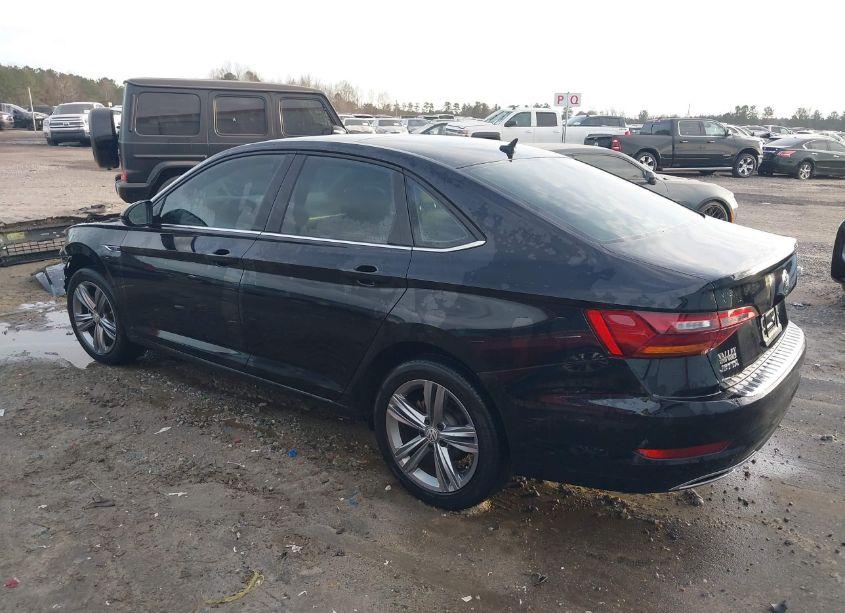 Photo 3 of 2019 Volkswagen Jetta 1.4T R-LINE/1.4T S/1.4T SE (VIN 3VWC57BU8KM198797)