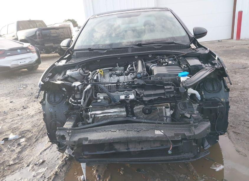 Photo 6 of 2019 Volkswagen Jetta 1.4T R-LINE/1.4T S/1.4T SE (VIN 3VWC57BU8KM198797)