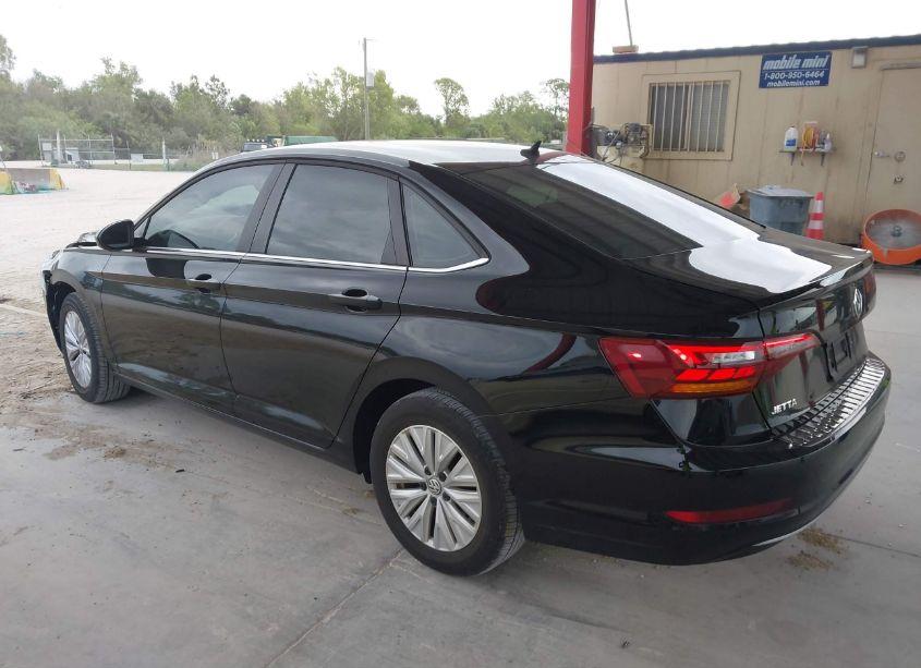Photo 14 of 2019 Volkswagen Jetta 1.4T R-LINE/1.4T S/1.4T SE (VIN 3VWC57BU8KM198962)