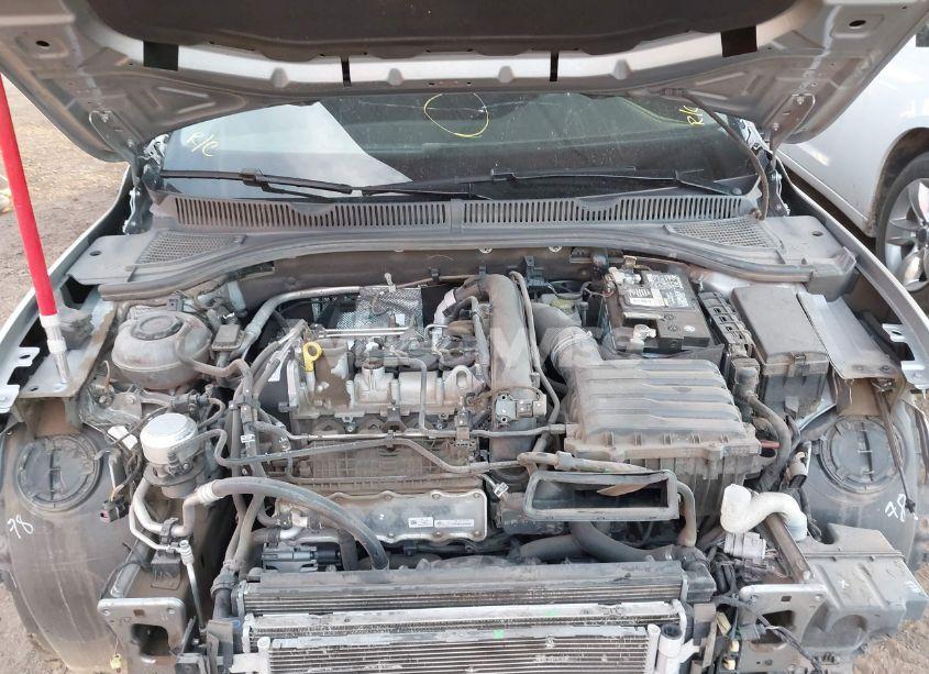 Photo 10 of 2019 Volkswagen Jetta 1.4T R-LINE/1.4T S/1.4T SE (VIN 3VWC57BU8KM199089)