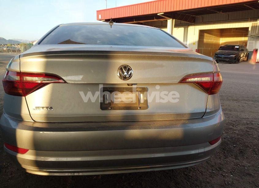 Photo 17 of 2019 Volkswagen Jetta 1.4T R-LINE/1.4T S/1.4T SE (VIN 3VWC57BU8KM199089)