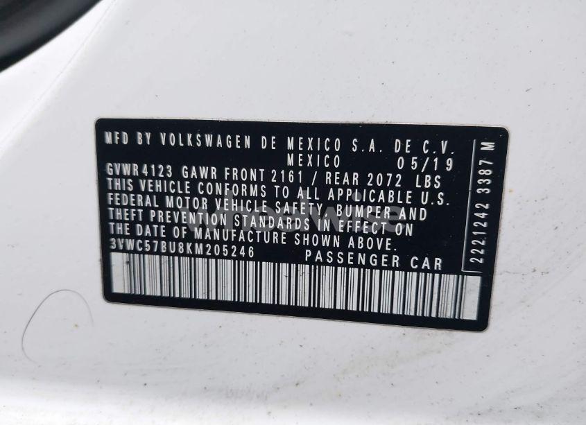 Photo 9 of 2019 Volkswagen Jetta (VIN 3VWC57BU8KM205246)