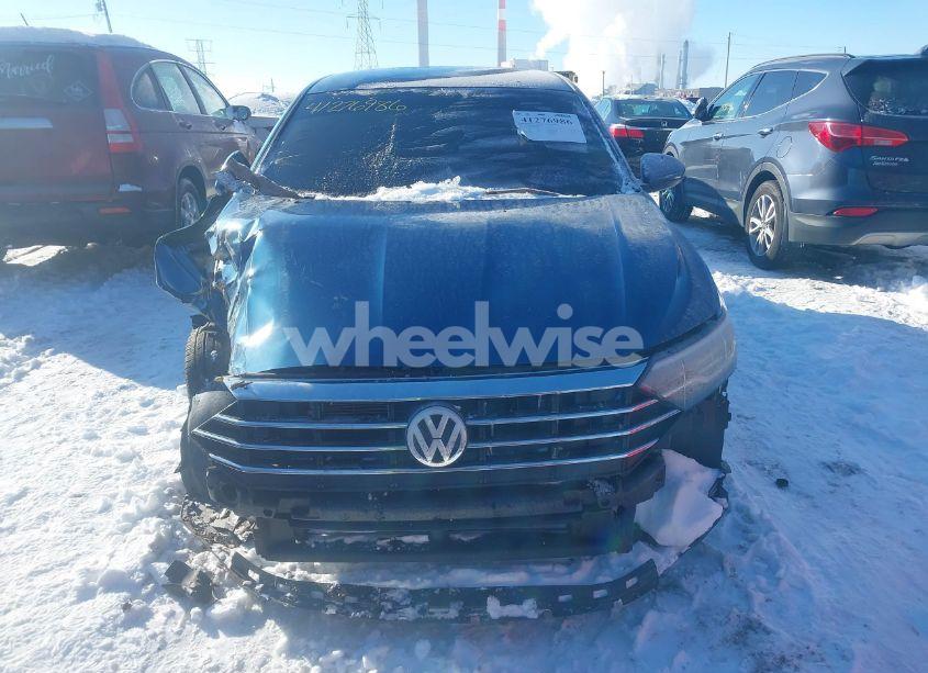 Photo 12 of 2019 Volkswagen Jetta 1.4T R-LINE/1.4T S/1.4T SE (VIN 3VWC57BU8KM212200)