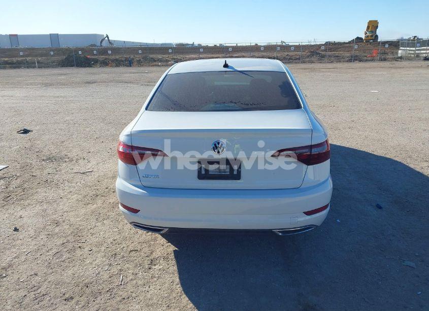 Photo 16 of 2020 Volkswagen Jetta 1.4T R-LINE/1.4T S/1.4T SE (VIN 3VWC57BU8LM088737)