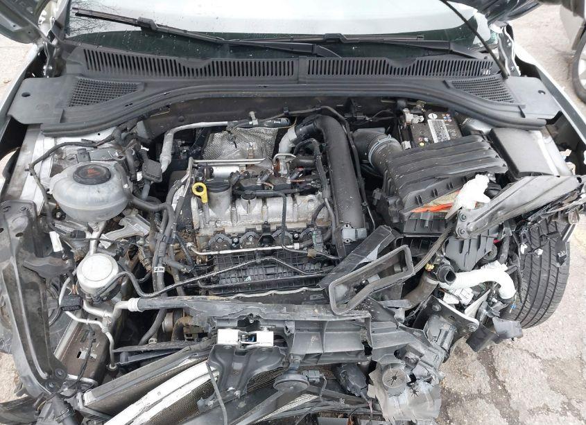 Photo 10 of 2021 Volkswagen Jetta 1.4T R-LINE/1.4T S/1.4T SE (VIN 3VWC57BU8MM038664)