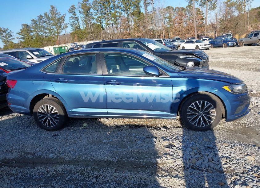 Photo 13 of 2021 Volkswagen Jetta 1.4T R-LINE/1.4T S/1.4T SE (VIN 3VWC57BU8MM045100)