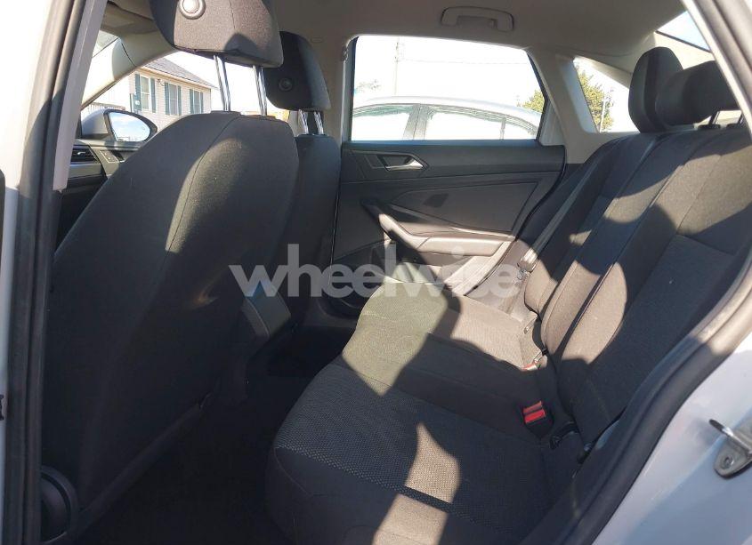 Photo 8 of 2019 Volkswagen Jetta 1.4T R-LINE/1.4T S/1.4T SE (VIN 3VWC57BU9KM052604)