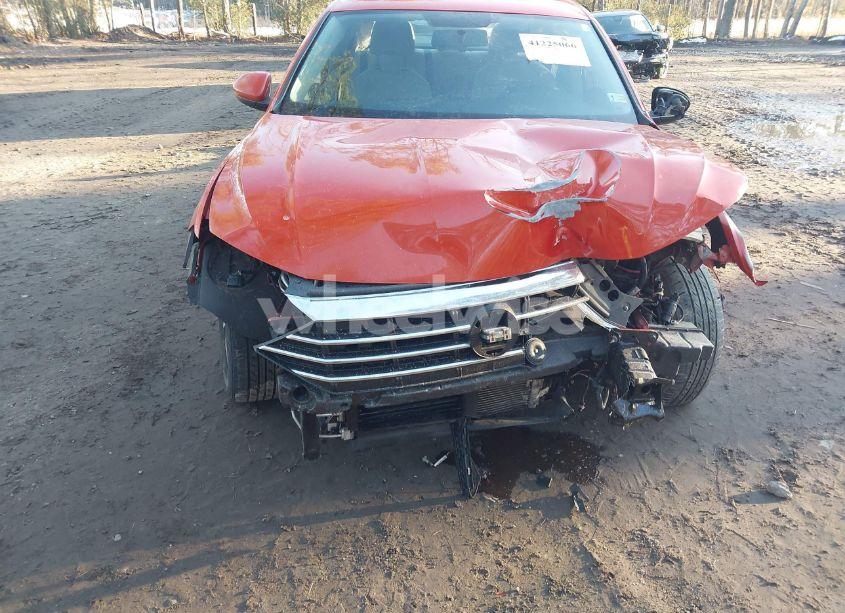 Photo 6 of 2019 Volkswagen Jetta 1.4T R-LINE/1.4T S/1.4T SE (VIN 3VWC57BU9KM082699)