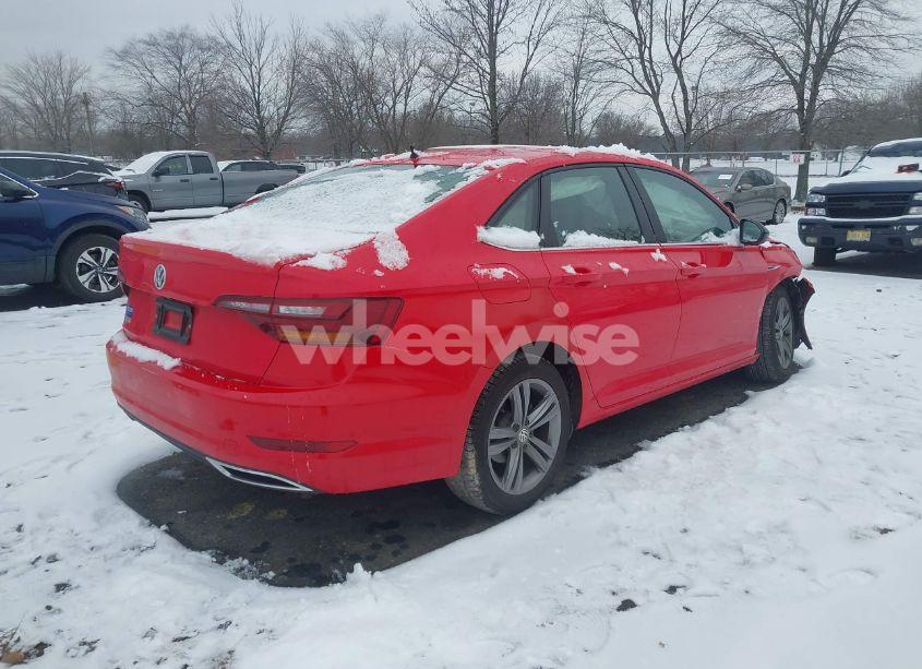 Photo 4 of 2019 Volkswagen Jetta 1.4T R-LINE/1.4T S/1.4T SE (VIN 3VWC57BU9KM095534)